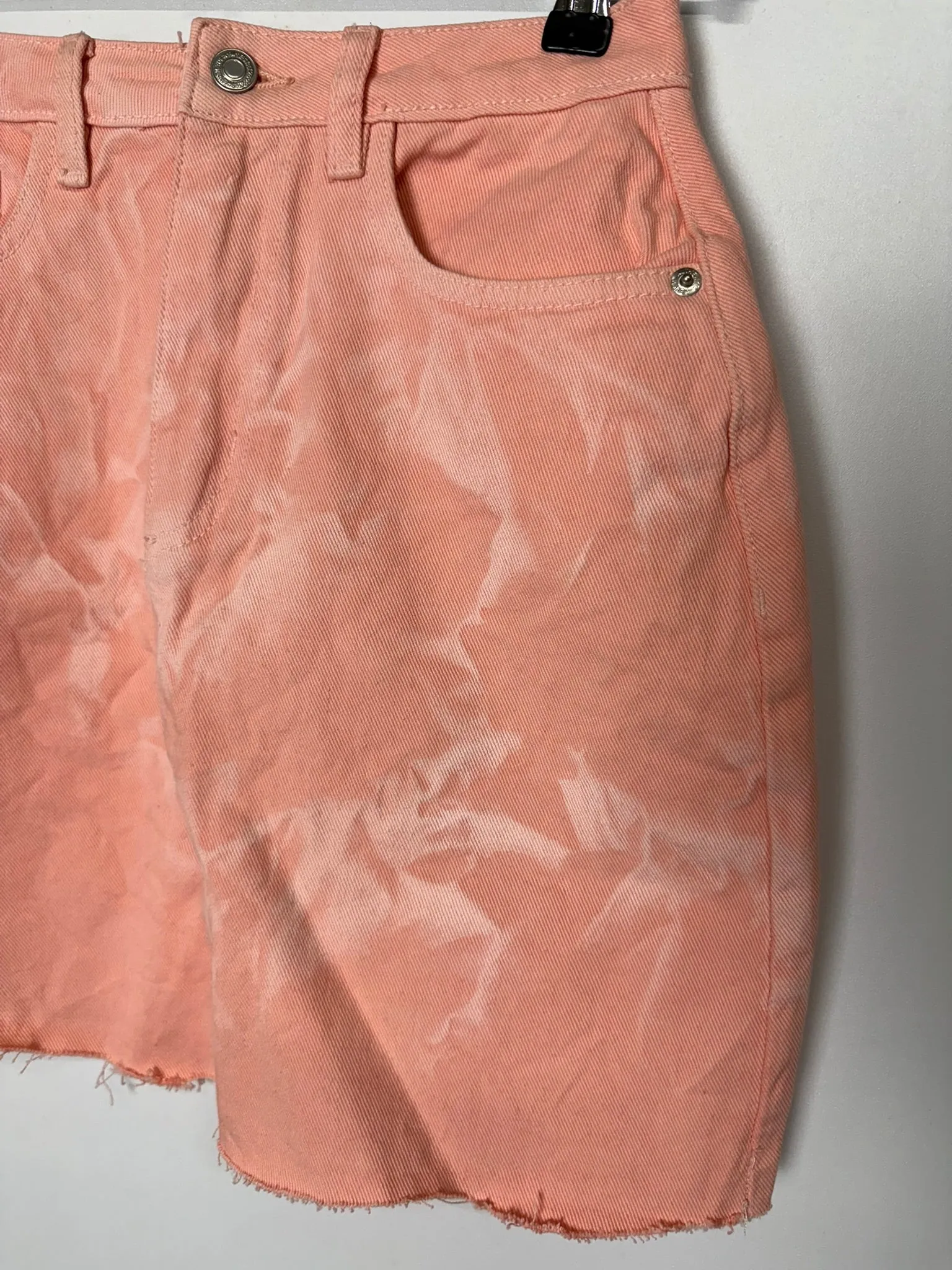 BNWT Missguided Pink Denim Skirt Size 6
