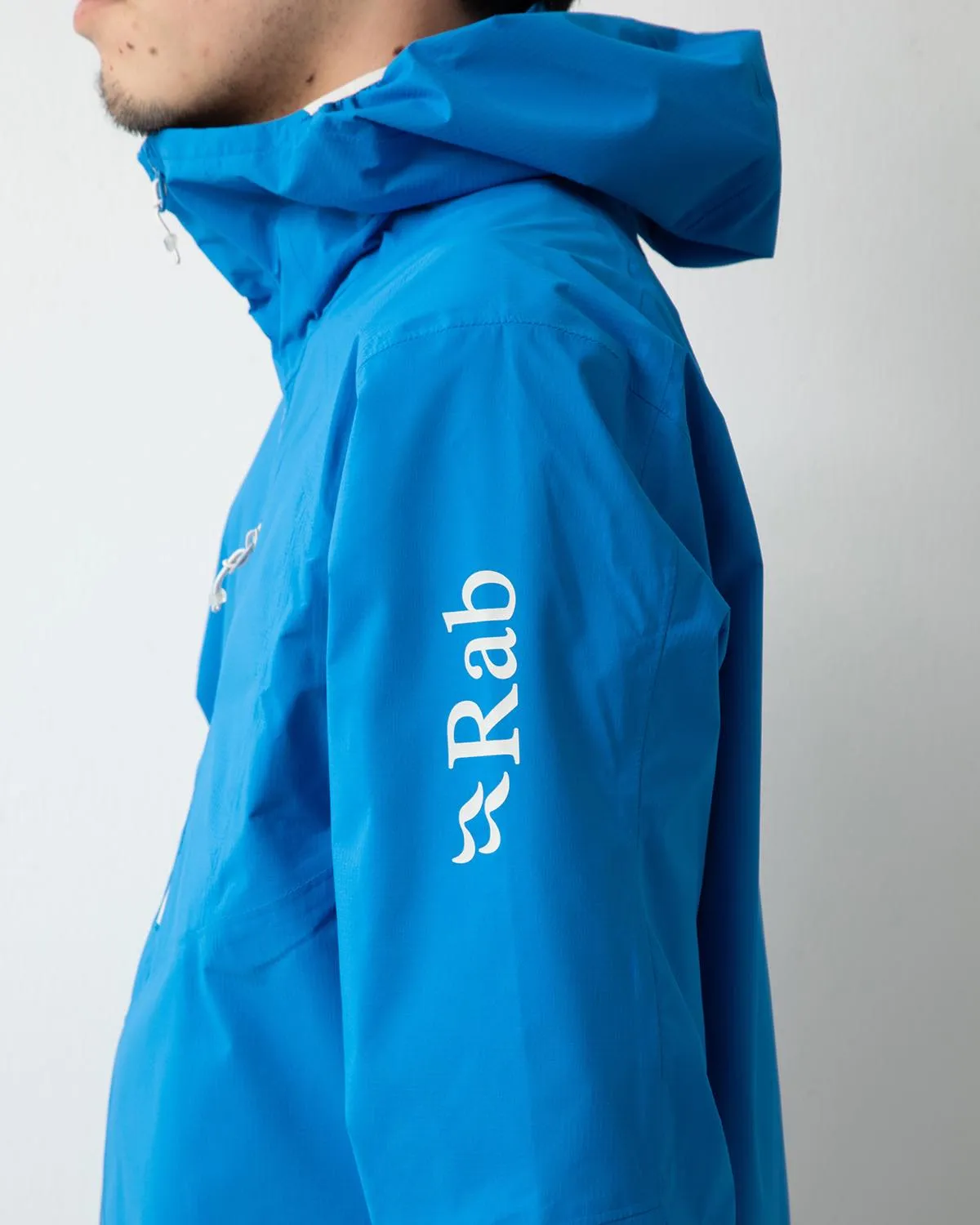 DOWNPOUR TRAIL LIGHT JACKET