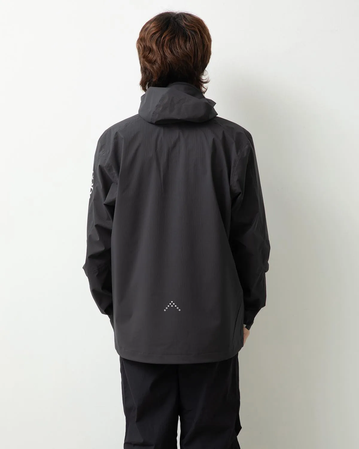 DOWNPOUR TRAIL LIGHT JACKET