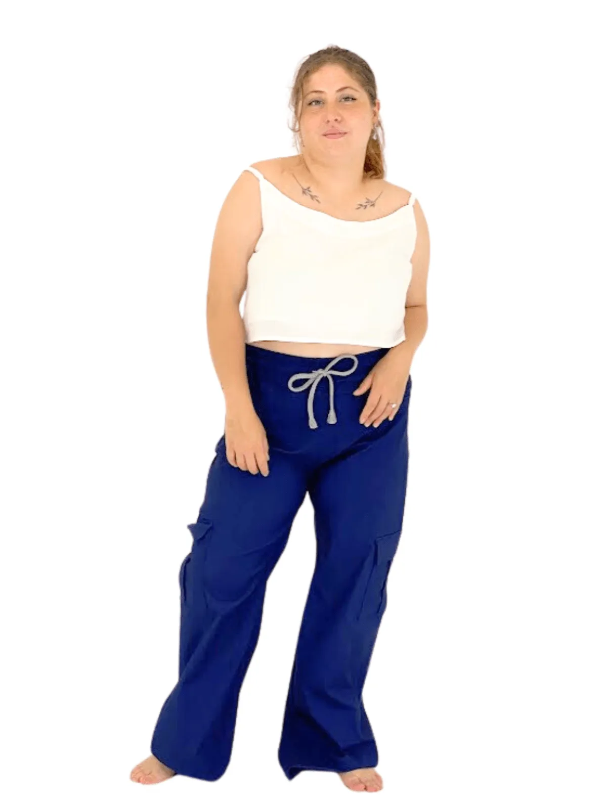 Khaki Oversized Cargo Pants – Stretchable & Trendy