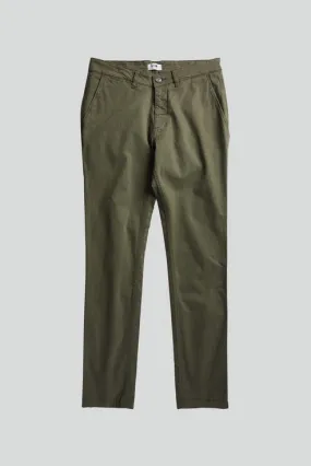 NN07 Marco 1400 Classic Chino in Army