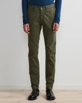 NN07 Marco 1400 Classic Chino in Army