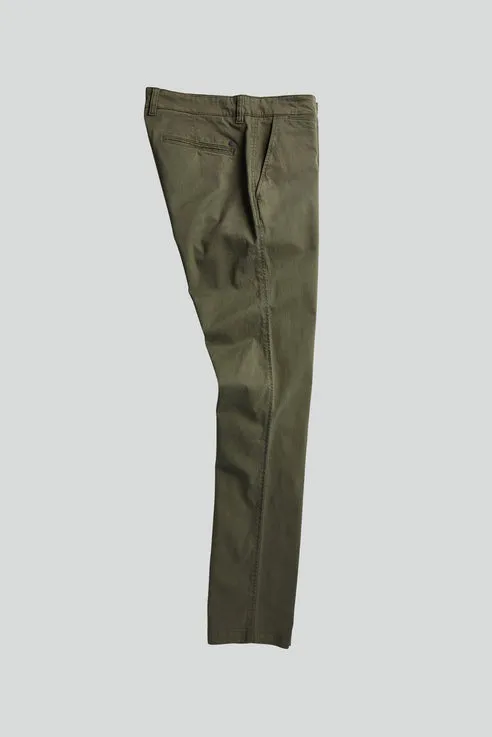NN07 Marco 1400 Classic Chino in Army